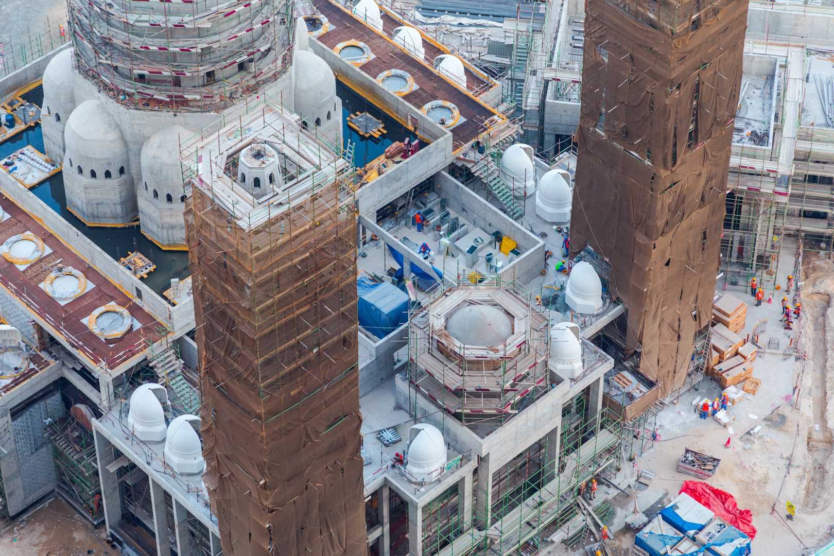 Umrah Travel Resumes with Stringent Health Protocols Amid COVID-19